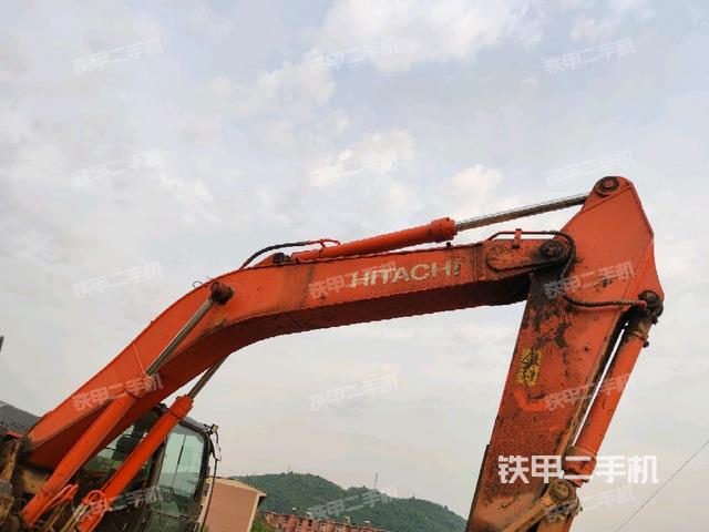 大臂整體?右側(cè)(工作和回轉(zhuǎn)裝置) 大臂整體?右側(cè)(工作和回轉(zhuǎn)裝置)