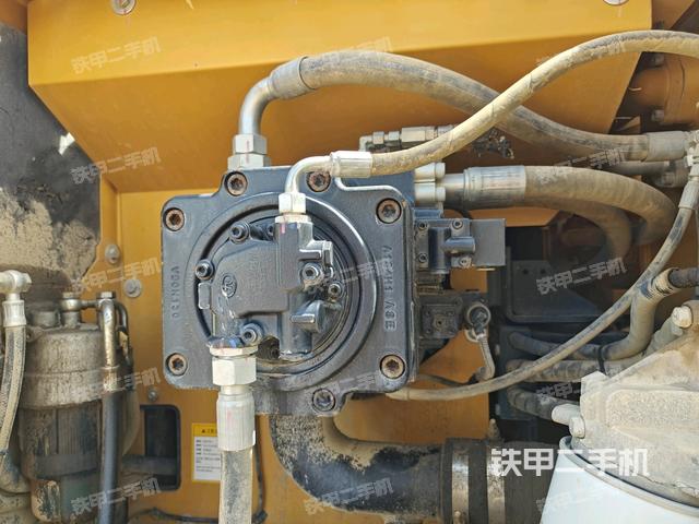液壓泵室(大件艙室) 液壓泵室(大件艙室)