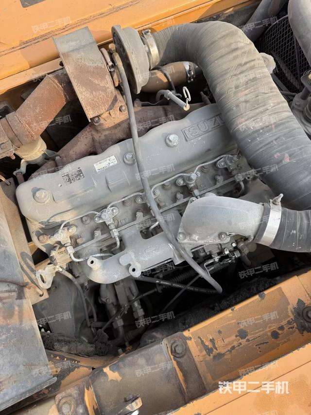 發(fā)動機整體俯視（整機外觀）