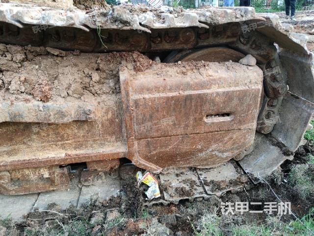 右側(cè)行走馬達(dá)蓋板(行走機(jī)構(gòu)) 右側(cè)行走馬達(dá)蓋板(行走機(jī)構(gòu))