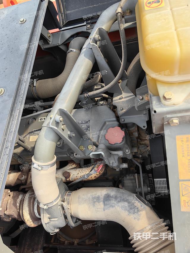 发动机整体俯视（整机外观）