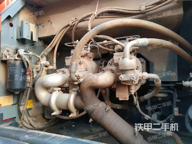 液壓泵室(大件艙室) 液壓泵室(大件艙室)