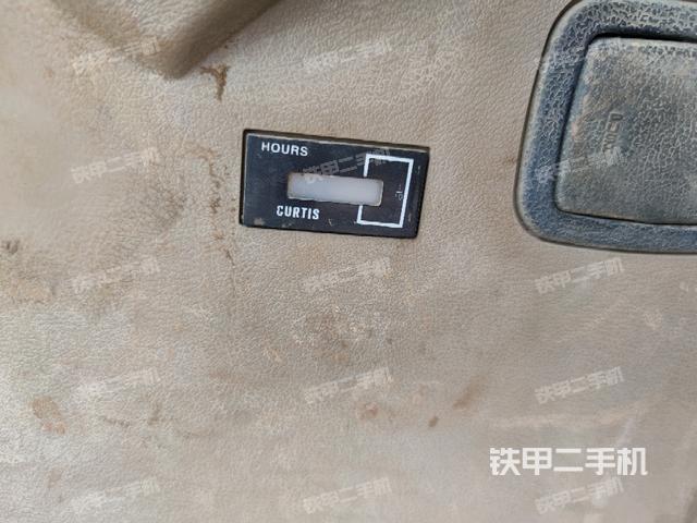 小时表(驾驶室部分) 小时表(驾驶室部分)