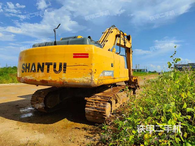 整机右后45°(整机外观) 整机右后45°(整机外观)