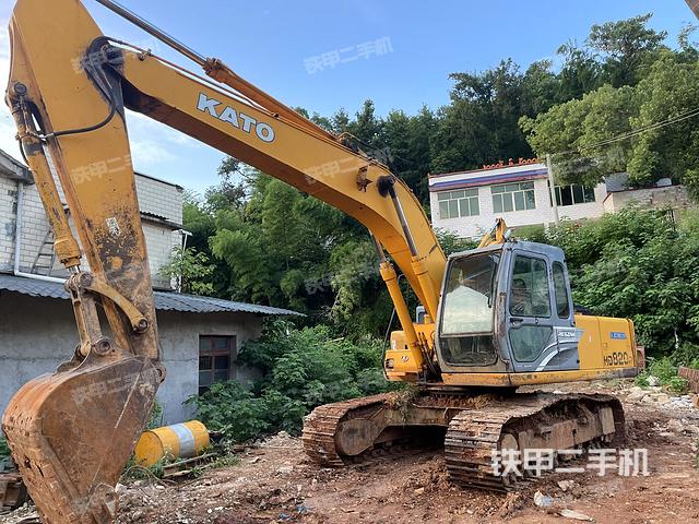 加藤HD820R挖掘機(jī)