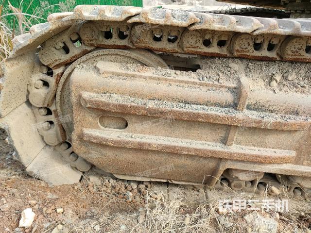 右侧行走马达盖板(行走机构) 右侧行走马达盖板(行走机构)