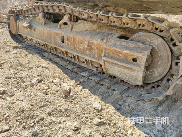 單側(cè)履帶整體（整機外觀）