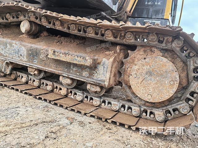 单侧履带整体（整机外观）