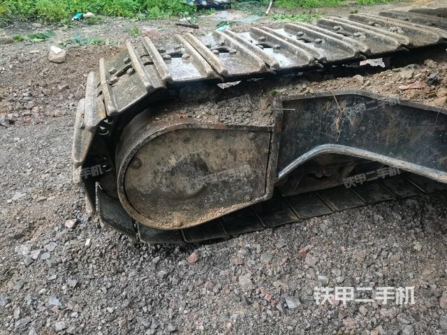 右侧行走马达盖板(行走机构) 右侧行走马达盖板(行走机构)