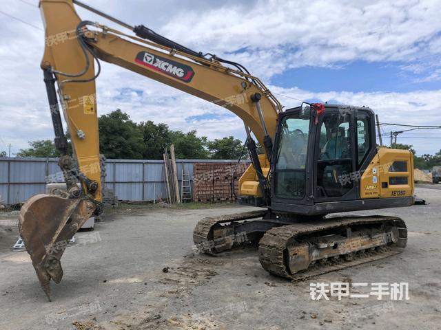 徐工XE135GA挖掘機(jī)
