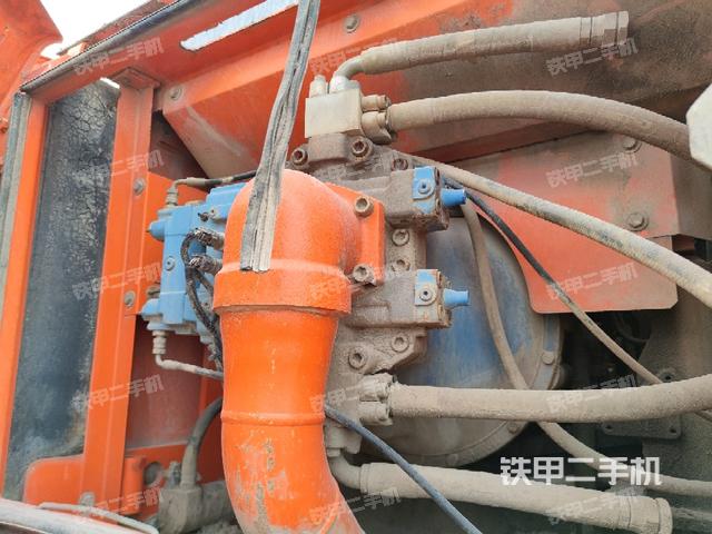 液压泵斜45 左(大件舱室) 液压泵斜45 左(大件舱室)