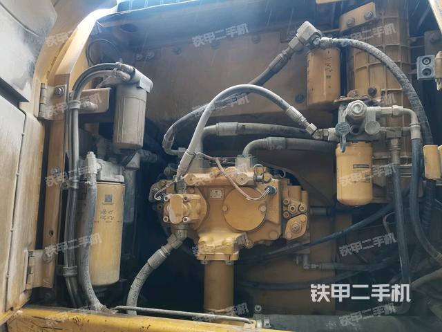 液压泵斜45 右(大件舱室) 液压泵斜45 右(大件舱室)