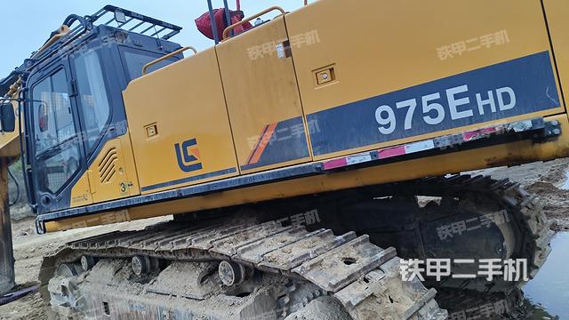 柳工CLG975EHD挖掘機(jī)