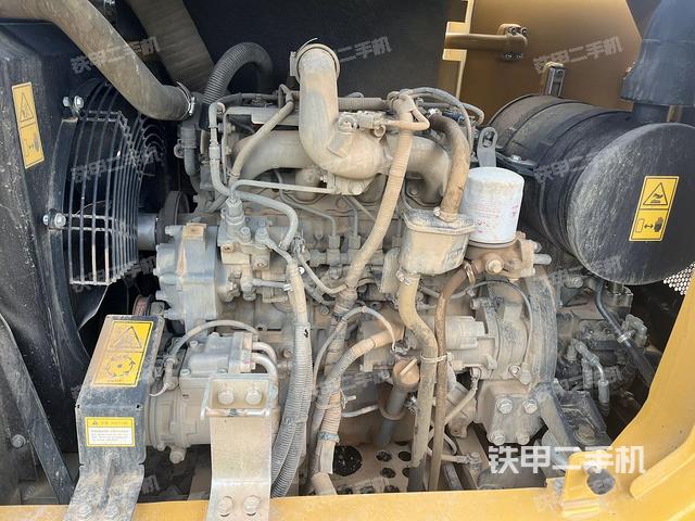 发动机整体俯视（整机外观）