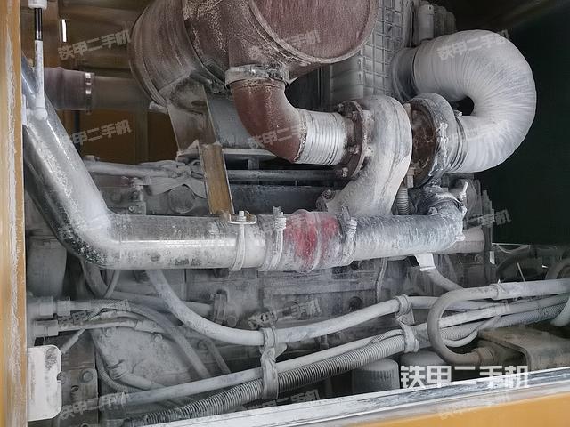 發(fā)動機右側(整機外觀及大件) 發(fā)動機右側(整機外觀及大件)