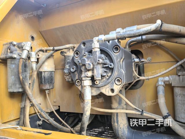 液压泵斜45 左(大件舱室) 液压泵斜45 左(大件舱室)
