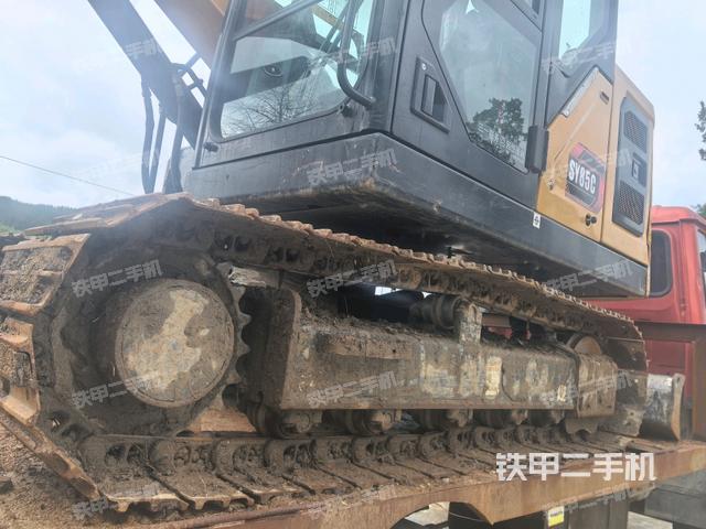 左侧履带整体 (行走机构) 左侧履带整体 (行走机构)