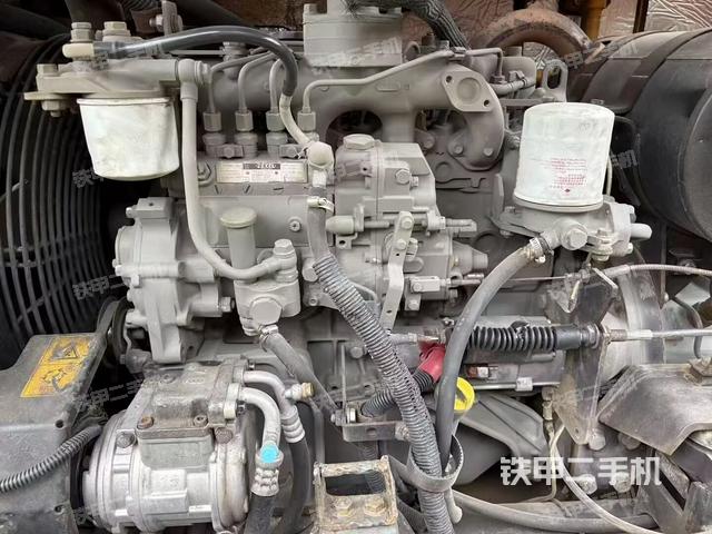 发动机整体俯视（整机外观）