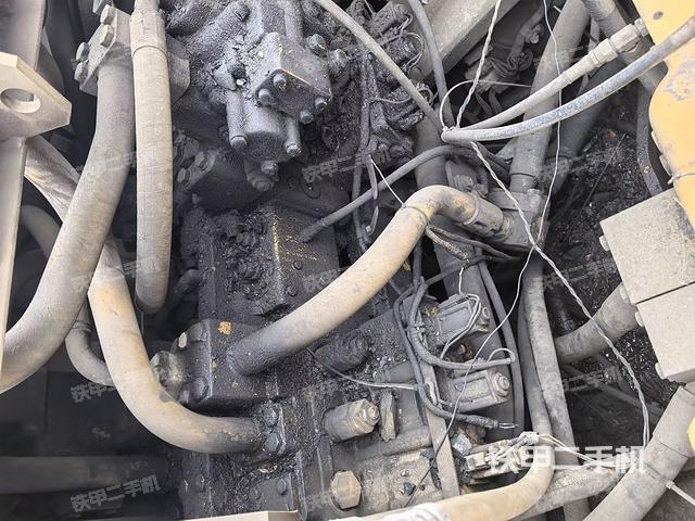 回转马达(上车部件) 回转马达(上车部件)