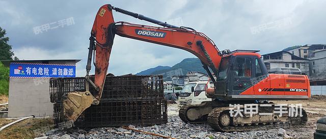 斗川DC225LC-9挖掘機