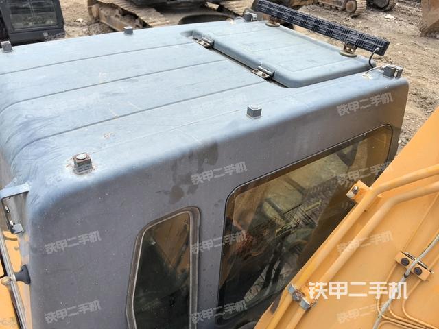 駕駛室頂部（整機(jī)外觀）