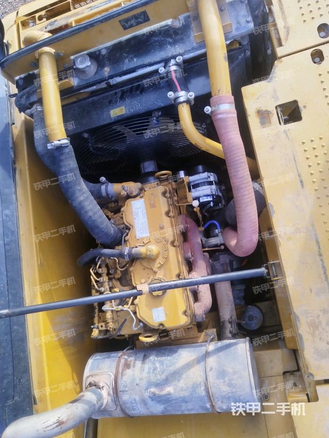 發(fā)動機(jī)室（上車部件）