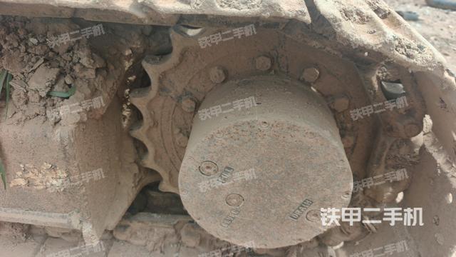 右驱动轮(行走机构) 右驱动轮(行走机构)