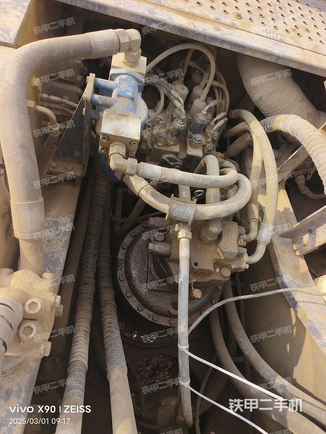 回转马达(上车部件) 回转马达(上车部件)