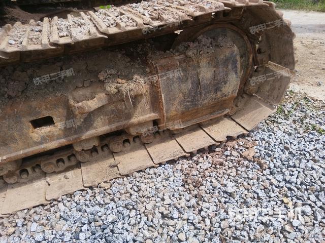 左导向轮(行走机构) 左导向轮(行走机构)