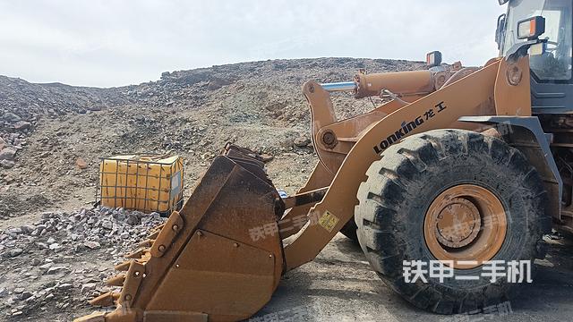 工作装置整体（整机外观及大件）