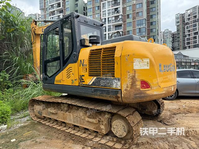 柳工CLG913E挖掘機(jī)