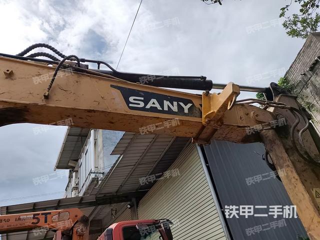 大臂根部 斜(工作和回转装置) 大臂根部 斜(工作和回转装置)