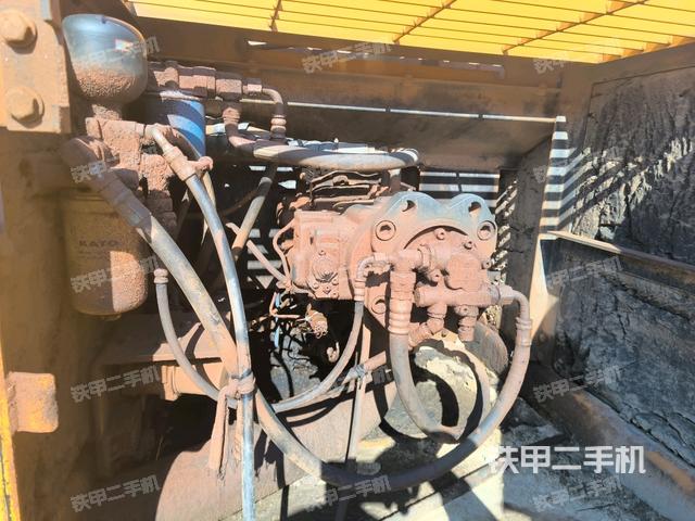 液壓泵斜45?右(大件艙室) 液壓泵斜45?右(大件艙室)