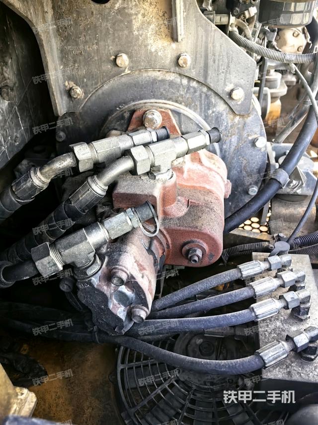 液压泵室（大件舱室）