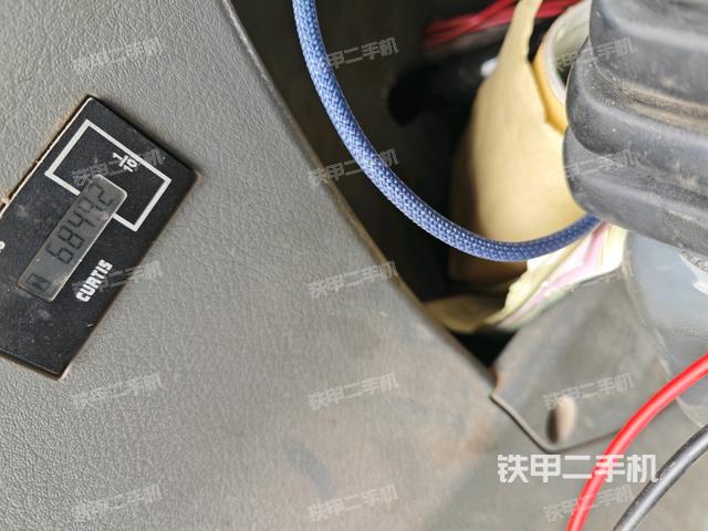 小时表(驾驶室部分) 小时表(驾驶室部分)