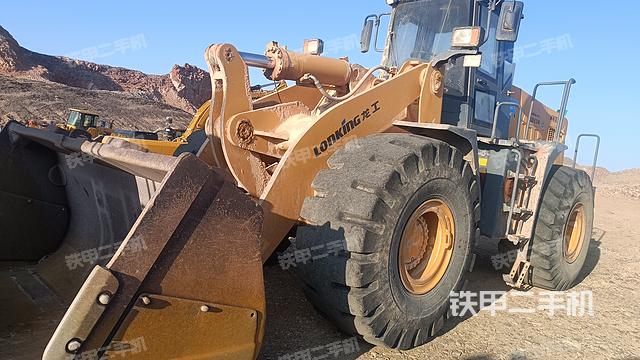 工作装置整体（整机外观及大件）