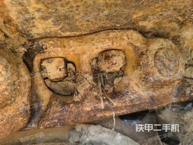 左托鏈輪和鏈筋(行走機(jī)構(gòu)) 左托鏈輪和鏈筋(行走機(jī)構(gòu))