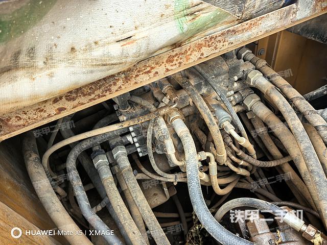 發(fā)動機整體俯視(整機外觀) 發(fā)動機整體俯視(整機外觀)