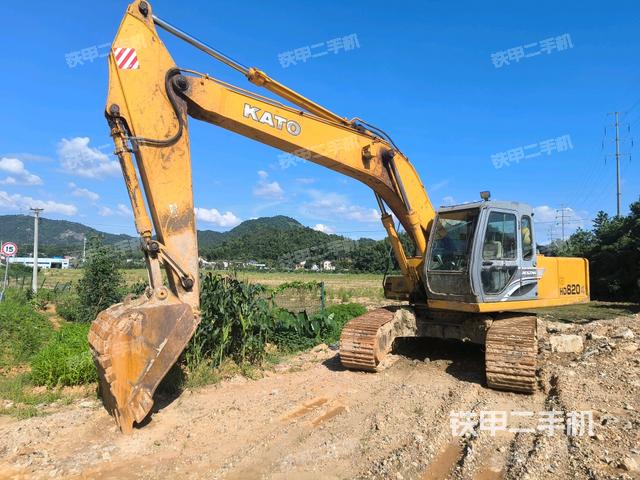 加藤HD820R挖掘機