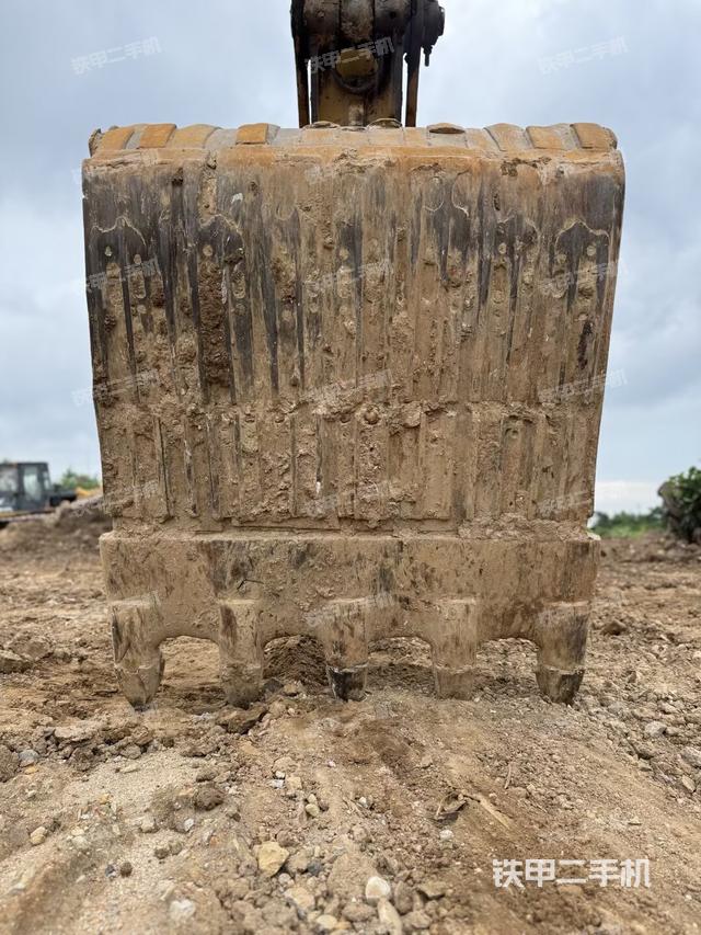 鏟斗45度（工作和回轉(zhuǎn)裝置）