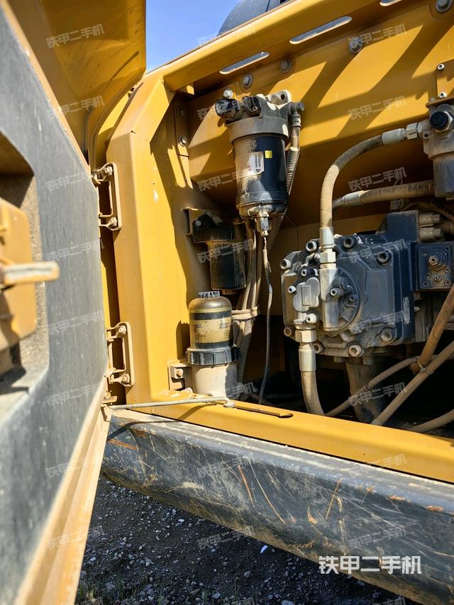 液压泵室(大件舱室) 液压泵室(大件舱室)