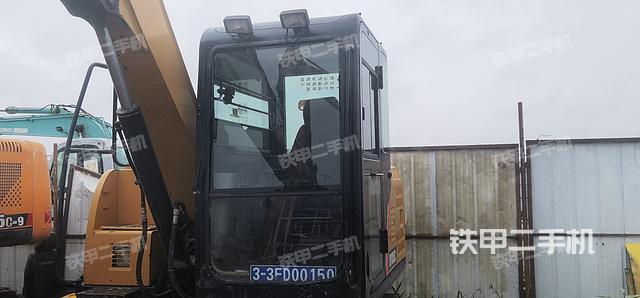 驾驶室整体（整机外观）