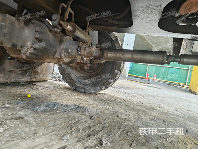 左托链轮和链筋(行走机构) 左托链轮和链筋(行走机构)