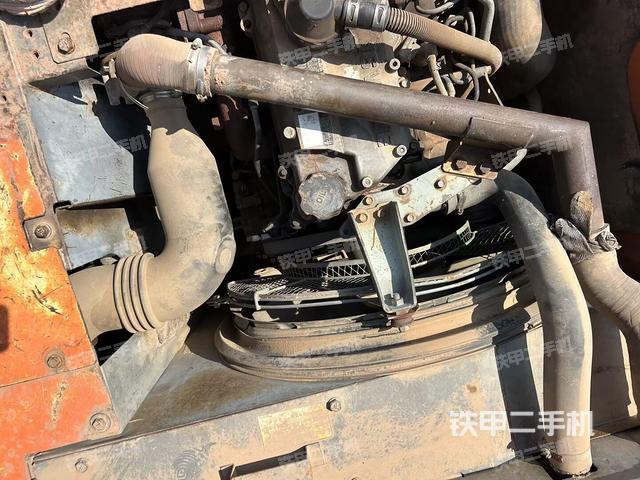 水箱+風扇特寫(上車部件) 水箱+風扇特寫(上車部件)