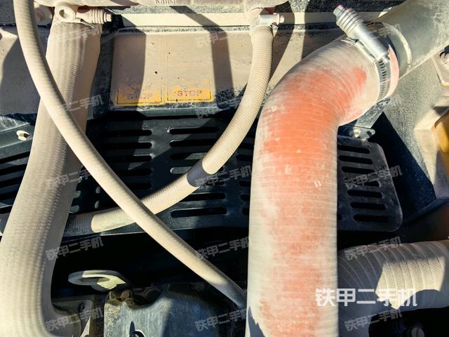 水箱+风扇特写(上车部件) 水箱+风扇特写(上车部件)
