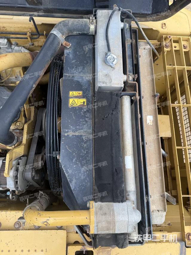 水箱+風(fēng)扇特寫（上車部件）