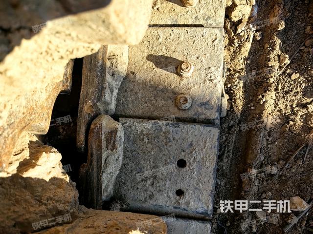 左驱动轮（行走机构）