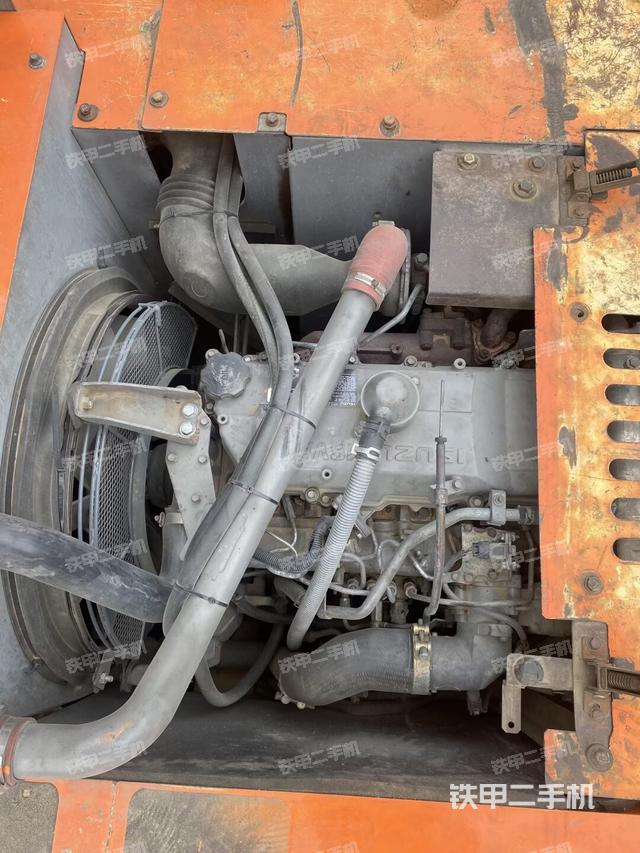 發(fā)動機(jī)整體俯視（整機(jī)外觀）