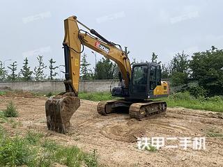徐工XE135D挖掘机实拍图片