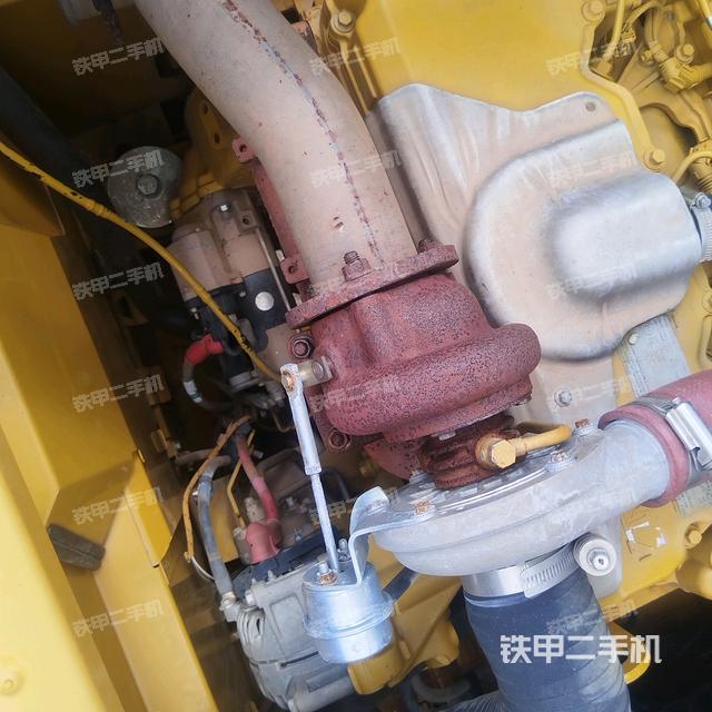 增压器特写(上车部件) 增压器特写(上车部件)